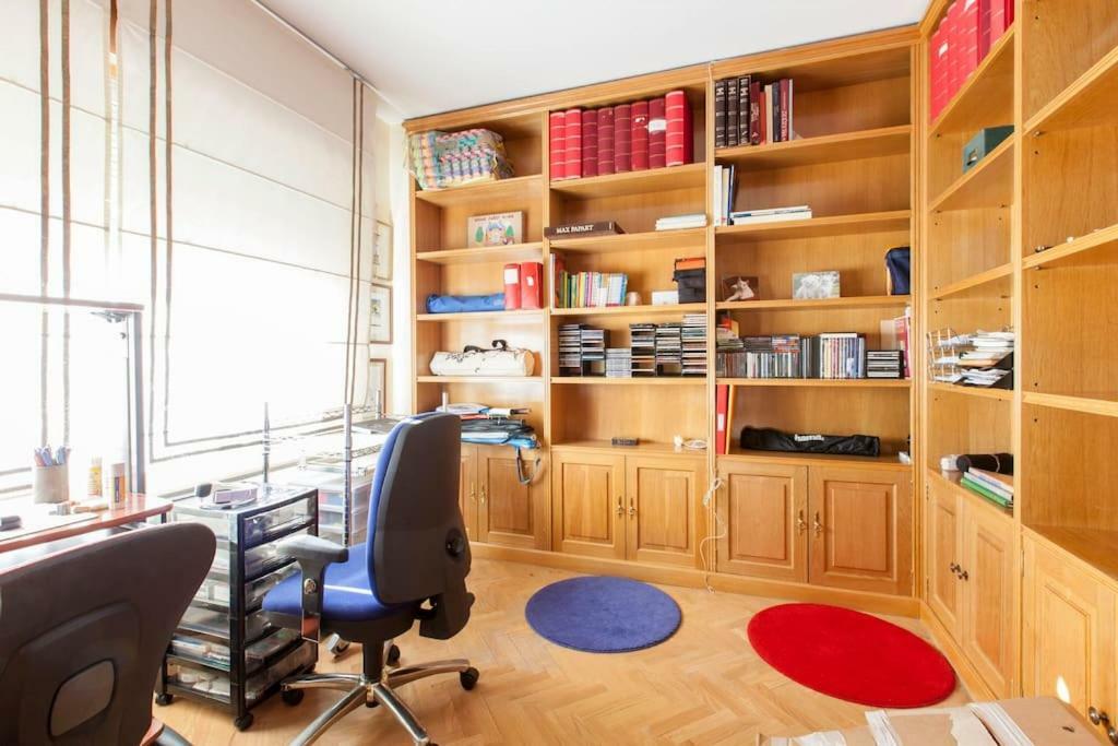 Modern B&B Somosaguas Eksteriør billede