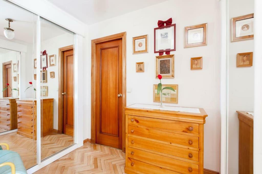Modern B&B Somosaguas Eksteriør billede